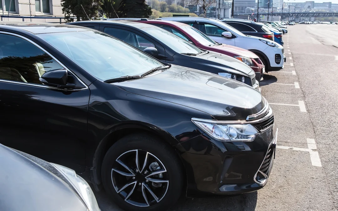 Nechce vám poisťovňa preplatiť náhradné auto? Aby ste ho dostali, musíte splniť tieto podmienky